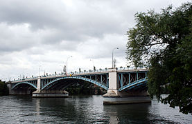 Le pont d'Argenteuil.