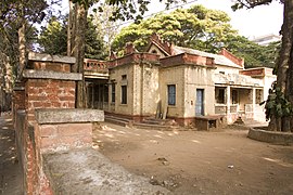 Bungalow de style victorien gothique, archétype urbanistique du vieux-Bangalore.