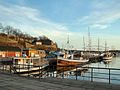 L'est de Pipervika, petite partie du port d'Oslo, entre la mairie et la citadelle d'Akershus.