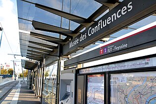 Détail de l'aménagement de la station Musée des Confluences sur la ligne T1.