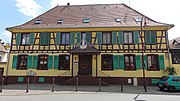 Relais de poste devenu le restaurant « Les jambons de Marinette » (XVIIIe-XIXe), 28 route de Strasbourg.