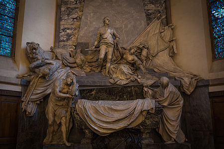 Le mausolée du maréchal de Saxe, érigé à la fin du XVIIIe siècle.