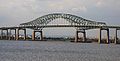 El Pont de la badia de Newark (o Vincent R. Casciano Memorial Bridge) enllaçant Newark i Bayonne