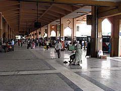 Gare routière Mahatma Gandhi à Hyderabad (Inde)