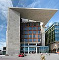 L'OBA, la nouvelle bibliothèque centrale amstellodamoise, inaugurée en 2007 et élue en 2012 Meilleure bibliothèque des Pays-Bas.