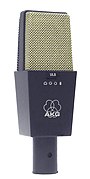 Micro AKG C414 (voix, chant, à condensateur).
