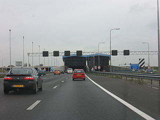 L'A4 près de l'aéroport de Schiphol.