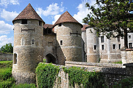 Le château d'Harcourt.