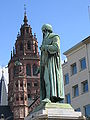 Mayence : statue de Gutenberg