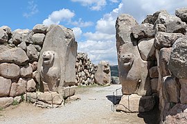 La « porte des lions » de Hattusa (Boğazkale), la capitale des Hittites.
