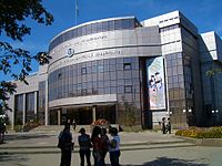 Казахският университет за хуманитарни и юридически науки