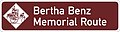 Официален знак на мемориалния маршрут на Берта Бенц, напомнящ първото автомобилно пътешествие в света между Манхайм и Пфорцхайм през 1888 г. (104 km)