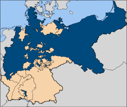 Prusia (biru) pada zaman kemuncaknya selaku negeri peneraju Empayar Jerman.