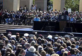 Discours de Barack Obama devant un parterre de vétérans à Colleville-sur-Mer, le 6 juin 2014.
