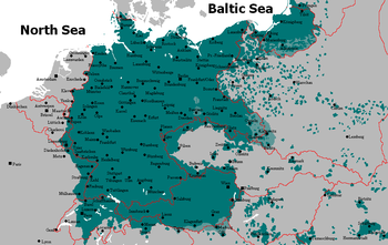 Carte montrant en bleu turquoise les parties d'Europe où se situent des populations germanophones. L'essentiel est réuni dans la zone de l'ex-Empire allemand, l'Autriche actuelle, la région des Sudètes en Tchéquie actuelle ainsi que plusieurs autres peuplements plus disparates en Silésie tchèque, Hongrie, Pologne, Lituanie, Roumanie, Moldavie…