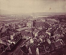 photographie montrant une vue générale sur la ville de Belfort prise depuis la citadelle après le siège de Belfort en 1871.