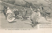 Types d'Auvergne - La Bourrée (carte postale).jpg