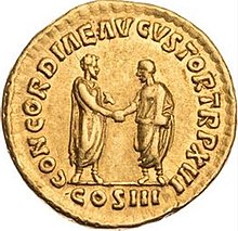 Profil de deux hommes se serrant la main sur une pièce en or.