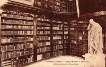 Les boiseries de Massillon et la statue de Pascal dans la bibliothèque municipale avant 1905.