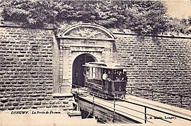Tramway à Longwy sur la Porte de la France.