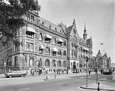 La Banque postale sur la Van Baerlestraat en 1978.