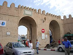 Portes au centre-ville de Kairouan.