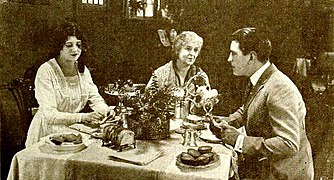 Tarnished Reputations avec Dolores Cassinelli et Alan Roscoe, 1919.