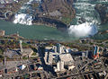 Vue aérienne des Chutes du Niagara.