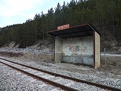 Ancienne halte de Le-Poil-Majastres sur la partie bas-alpine de la ligne.