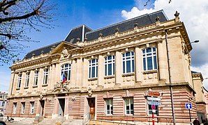 Le Tribunal de Belfort sous une journée printanière, 2018.
