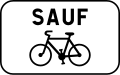 Panonceau français « sauf vélos », souvent placé sous un panneau B1 « sens interdit ».
