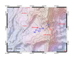 Carte topographique détaillant la position des forces en présence lors des premiers tirs.