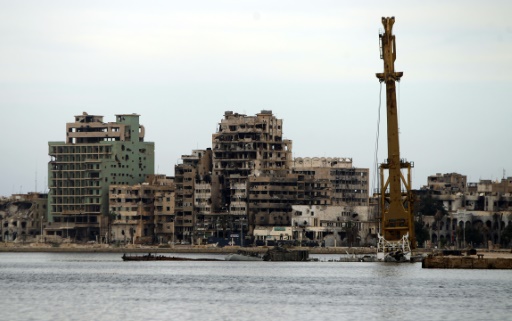 Des bâtiments détruits à Benghazi, dans l'est de la Libye, le 20 octobre 2015 © ABDULLAH DOMA AFP