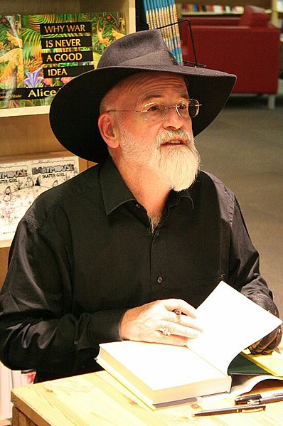 File:Terry Pratchett at Powell's 2007-cropped.jpg
