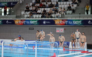 Malgré l'enjeu du Final Four ce mardi 7 mai, les poloïstes ont pu admirer et apprécier le nouveau centre aquatique olympique (CAO) de Saint-Denis (Seine-Saint-Denis). LP/Olivier Lejeune